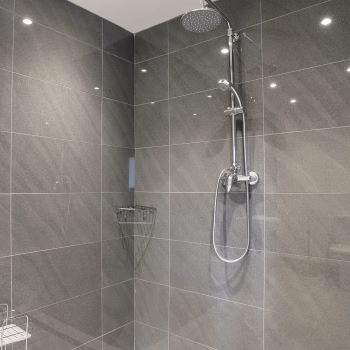 Downstairs Large Wet Room