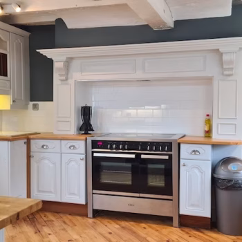 Kitchen area
